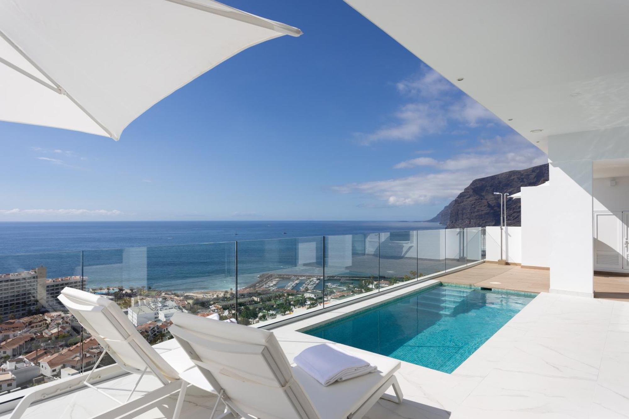 Crystal I Luxury Apartments By Enjoyahome Acantilado de los Gigantes Exteriér fotografie