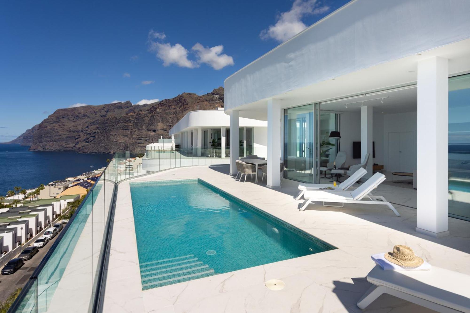 Crystal I Luxury Apartments By Enjoyahome Acantilado de los Gigantes Exteriér fotografie
