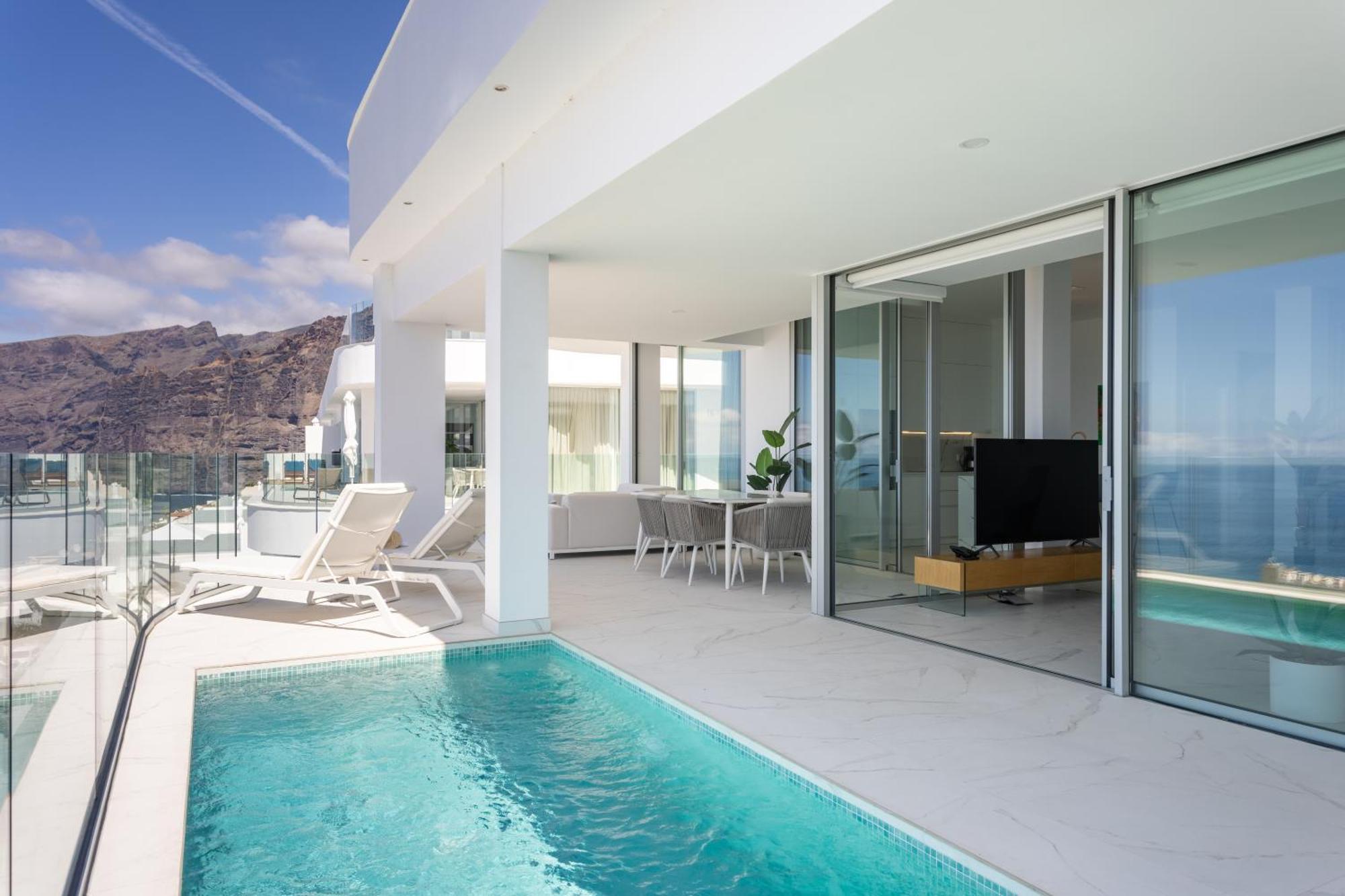 Crystal I Luxury Apartments By Enjoyahome Acantilado de los Gigantes Exteriér fotografie