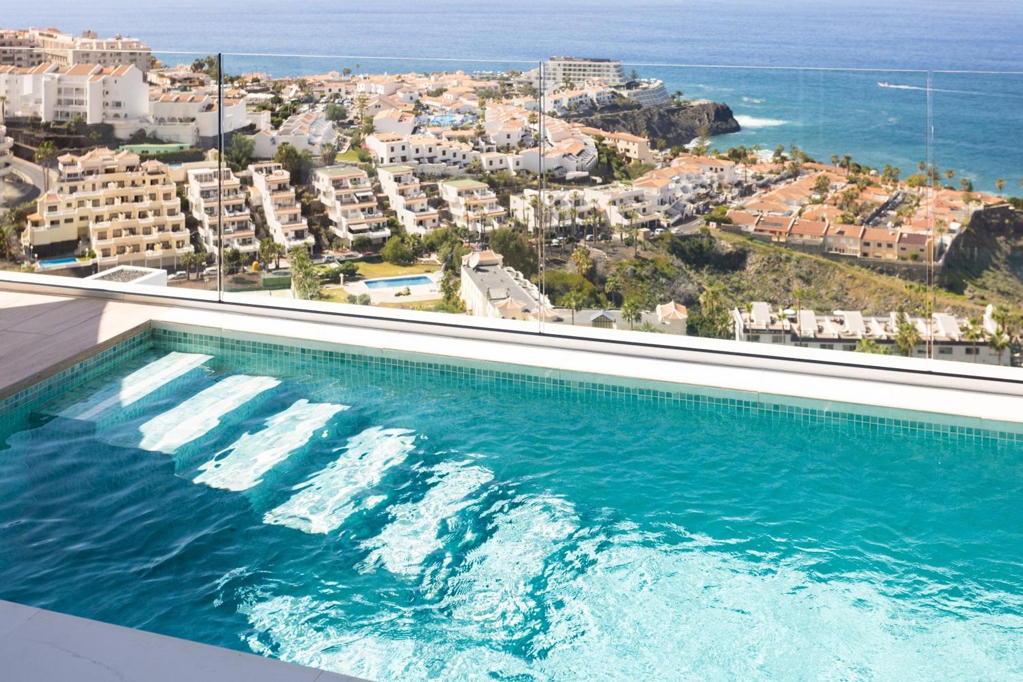 Crystal I Luxury Apartments By Enjoyahome Acantilado de los Gigantes Exteriér fotografie
