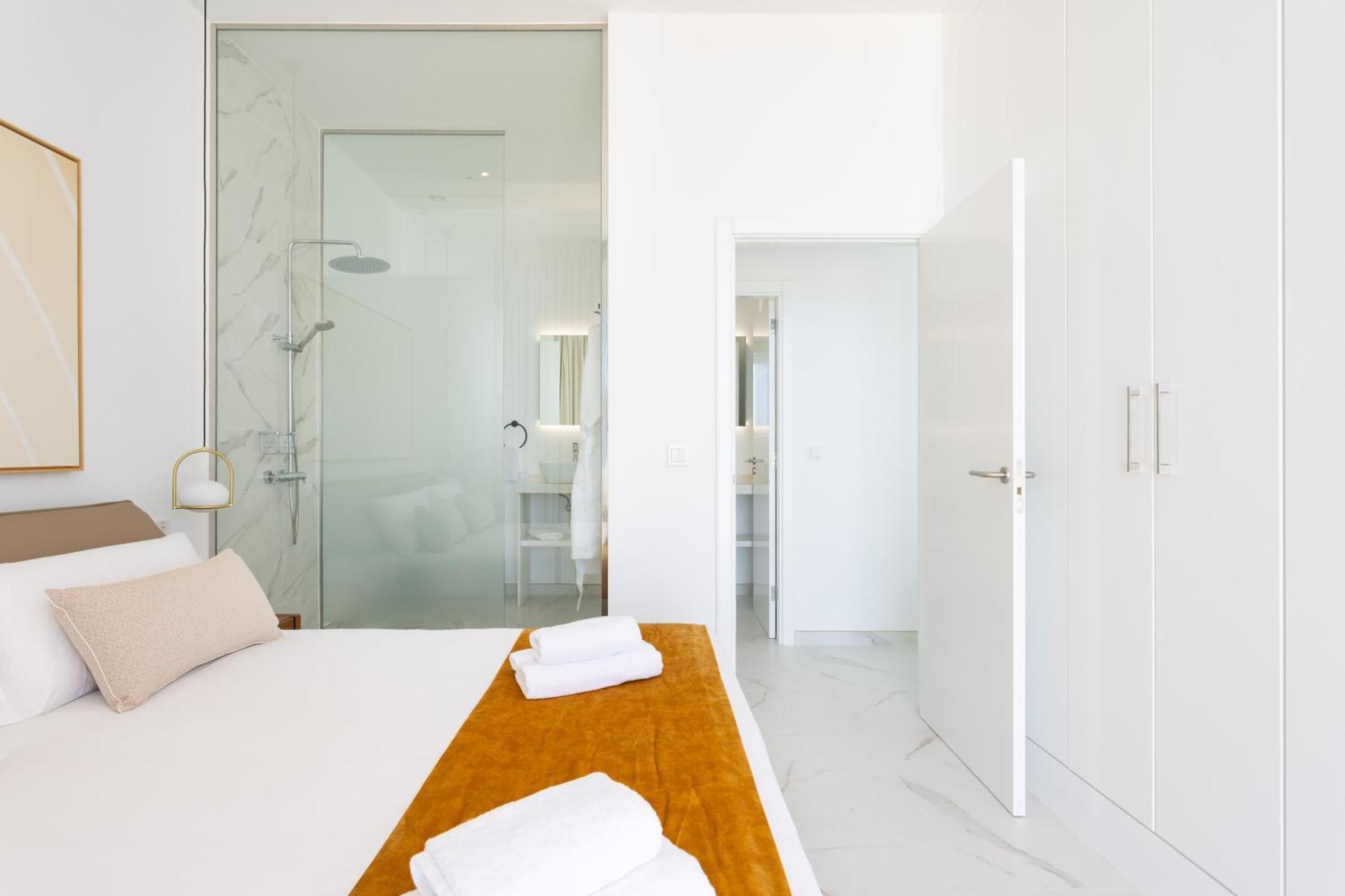 Crystal I Luxury Apartments By Enjoyahome Acantilado de los Gigantes Exteriér fotografie