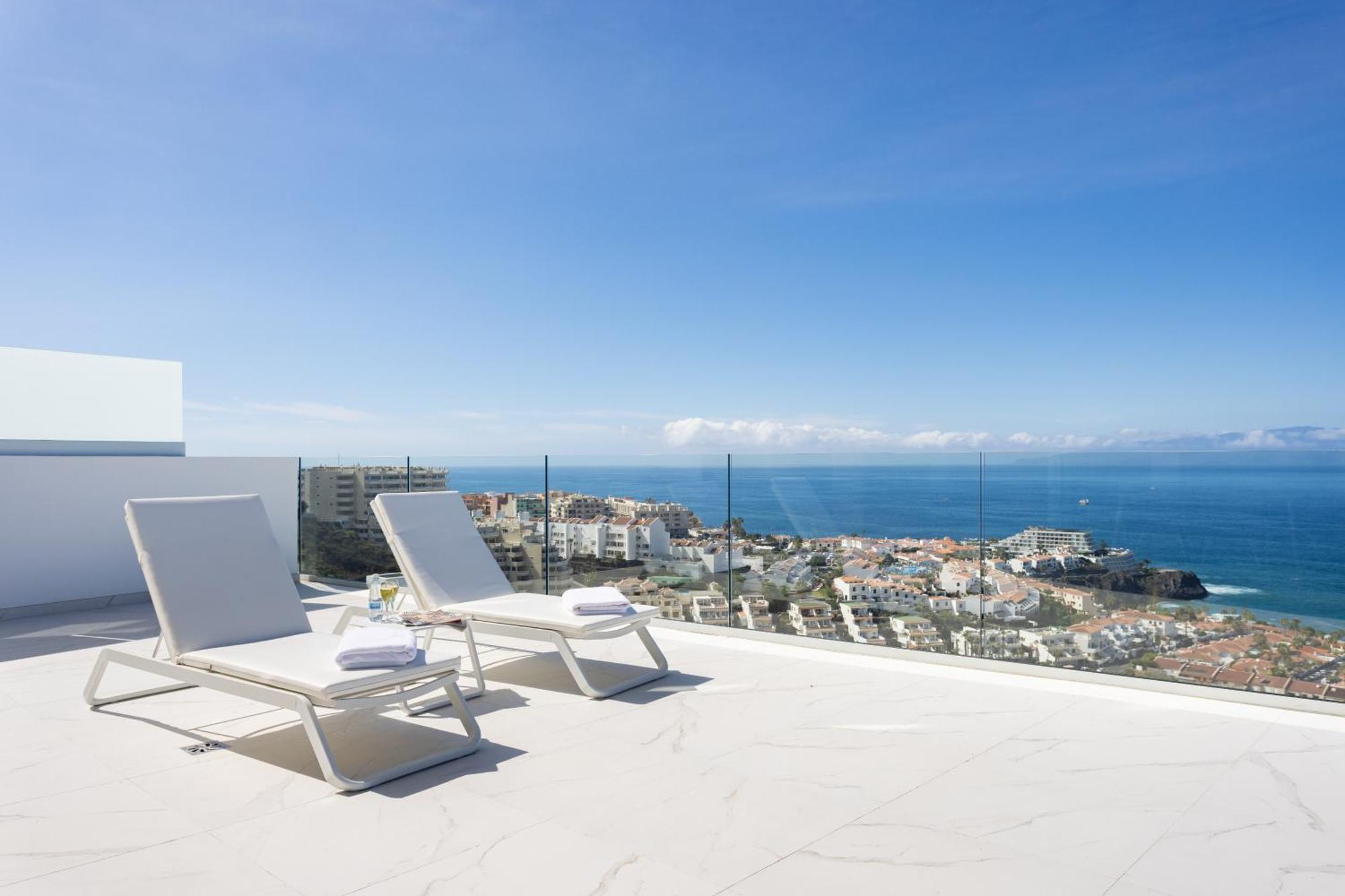 Crystal I Luxury Apartments By Enjoyahome Acantilado de los Gigantes Exteriér fotografie
