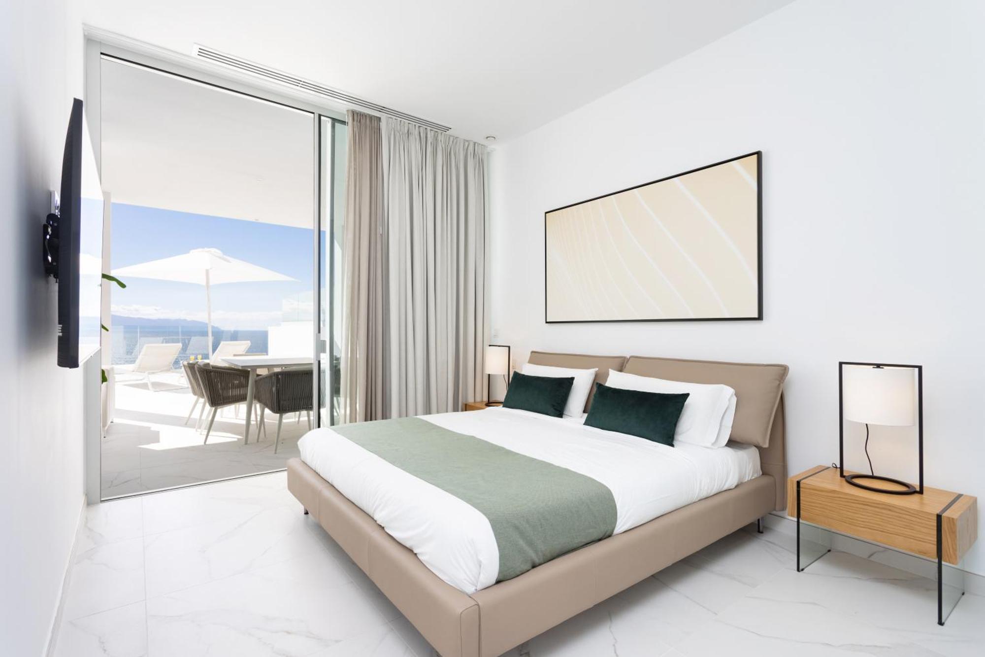 Crystal I Luxury Apartments By Enjoyahome Acantilado de los Gigantes Exteriér fotografie