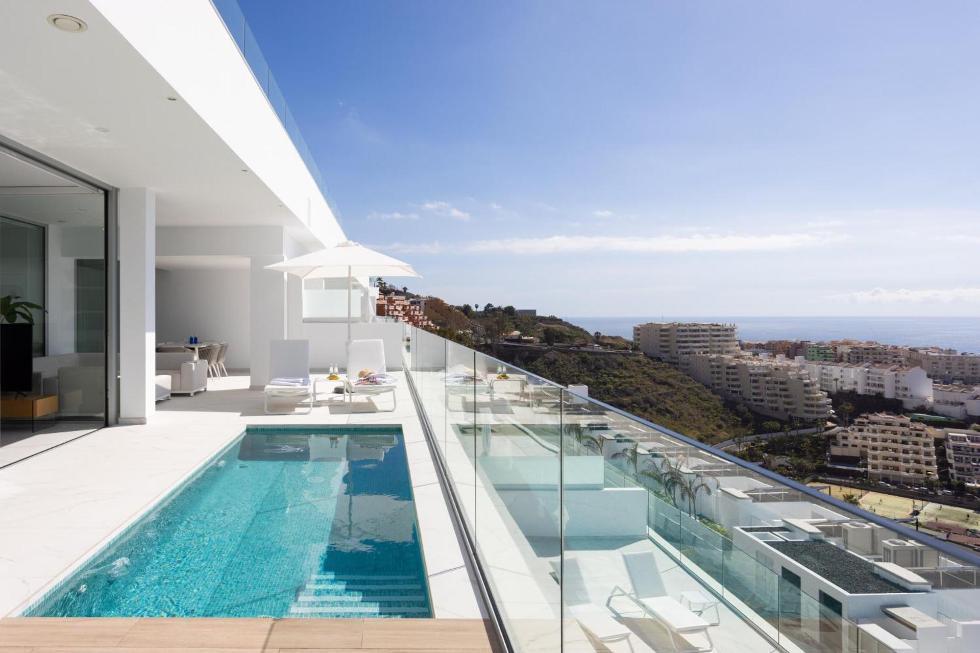 Crystal I Luxury Apartments By Enjoyahome Acantilado de los Gigantes Exteriér fotografie